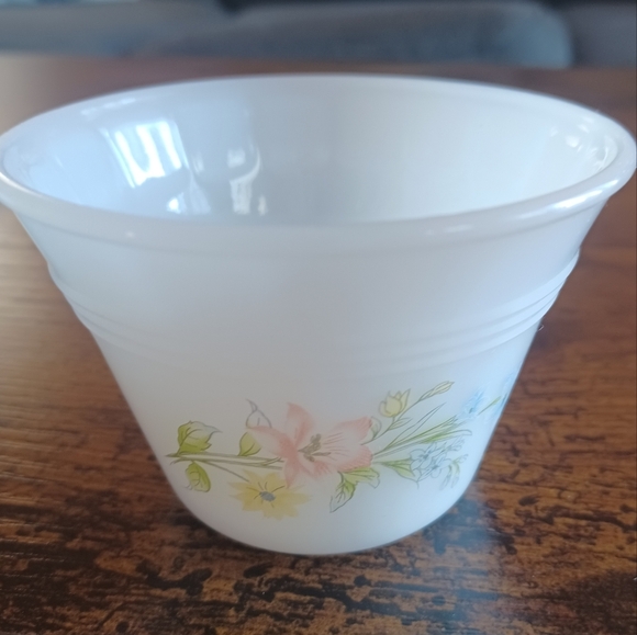 Vintage Indopal Indonesia Termocrisa Milk Glass Floral Ramekin Custard Cup X 5 - Picture 4 of 11